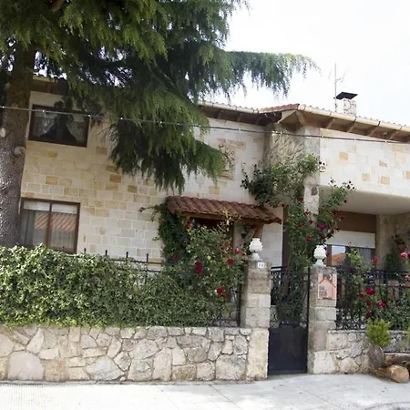 Casa De 6 En Abejar, Con Jardin Cerrado * Cubilla