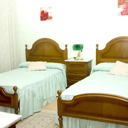 Casa De 6 En Abejar, Con Jardin Cerrado Cubilla