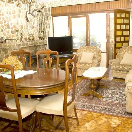 Casa De 6 En Abejar, Con Jardin Cerrado Apartmán *