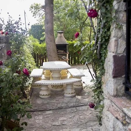 Casa De 6 En Abejar, Con Jardin Cerrado Cubilla